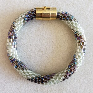 Crocheted Beaded Bracelet: Spring Valley