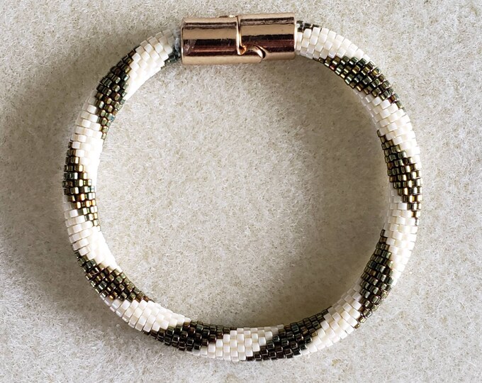 Crocheted Beaded Bracelet: Forest Fantasy