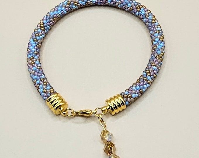 Crocheted Beaded Charm Bracelet: Retro Fun