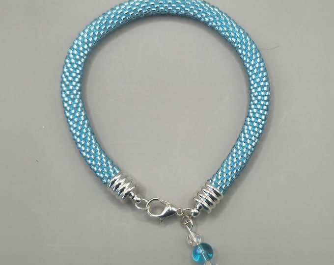 Crocheted Beaded Charm Bracelet: Summer Skies