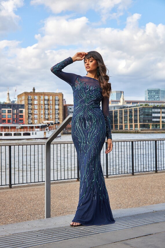 long sleeve black tie dress