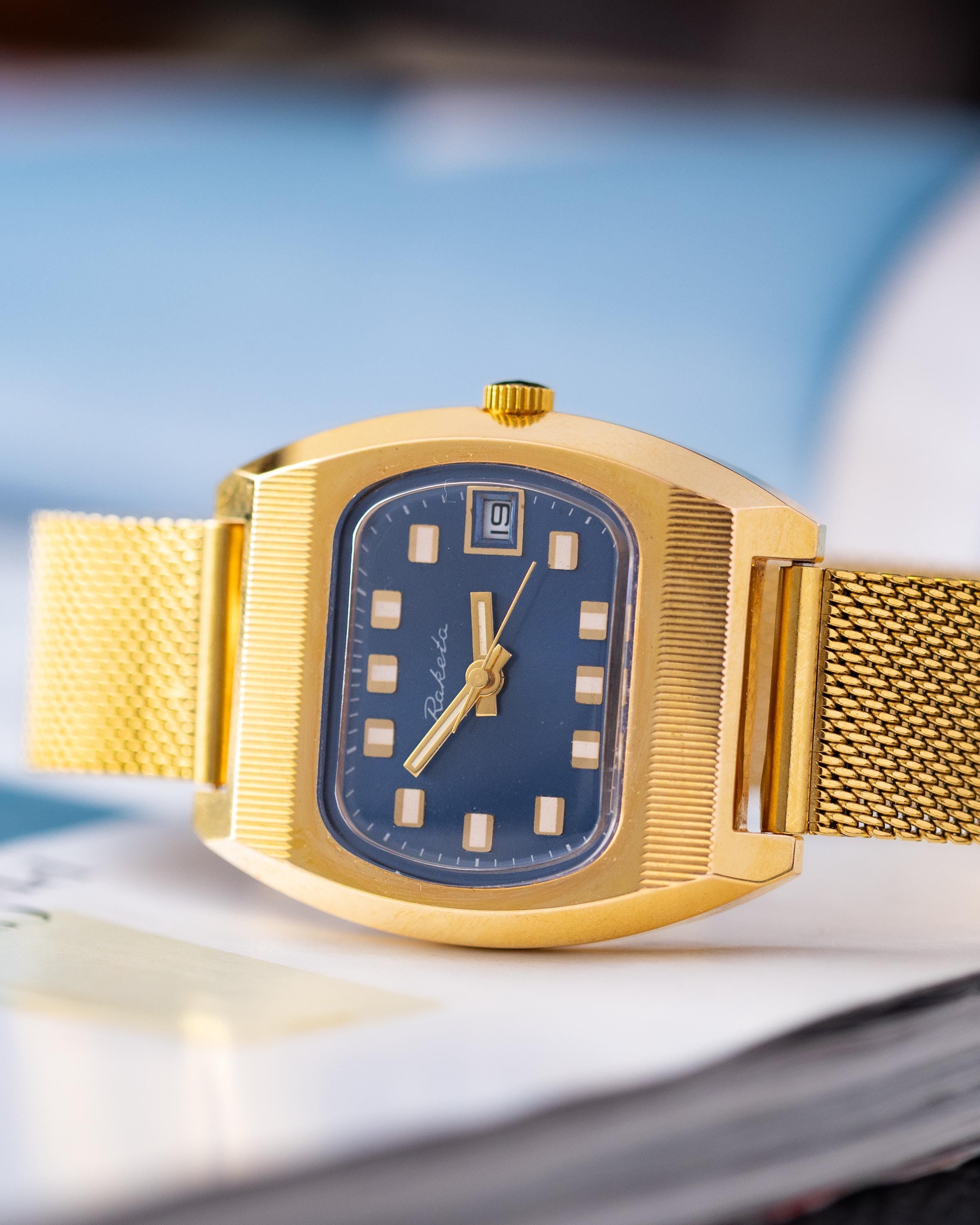 Raketa Tv - Etsy