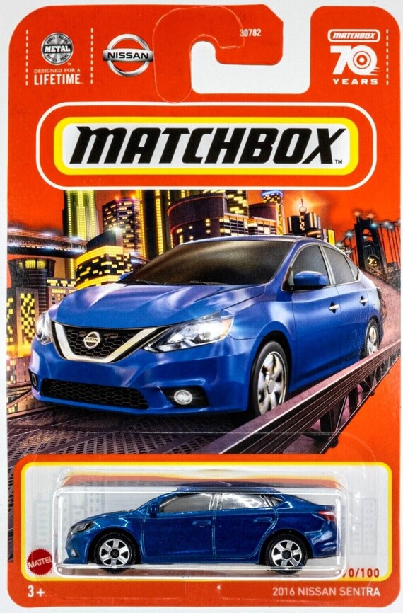 Matchbox Scale Nissan Sentra Deep Blue Pearl Metálico sentra matchbox