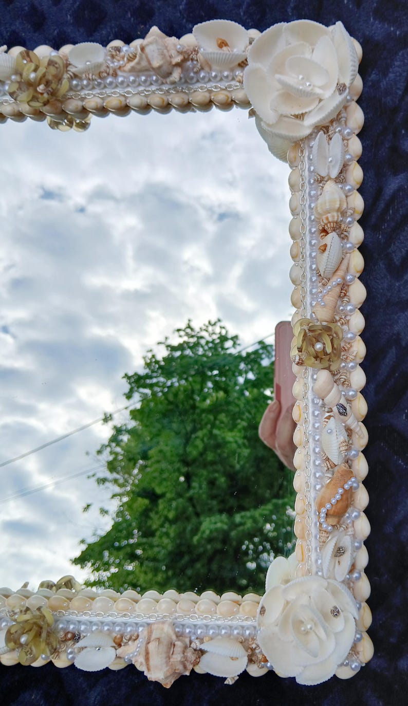 Handmade Seashell, Pearl Mermaid Style White Shell Wall Mirror 23" X 17 ...
