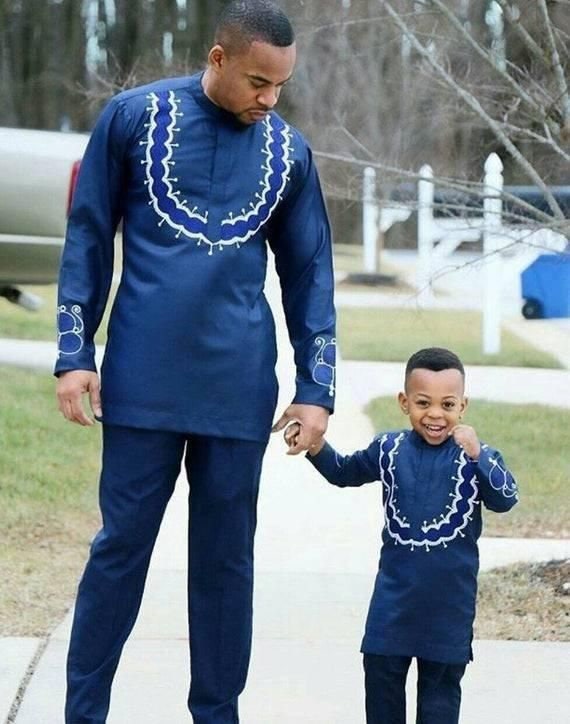 Afrikaanse inheemse pak voor jongens Afrikaanse Boy's Suit Blue African Boy's Suit Afrikaanse kleding voor jongens Kleding Jongenskleding Kledingsets boy's wear Afrikaanse jongens verjaardag pak 