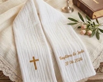 Personalized christening stole/scarf in white cotton gauze for boys, girls, babies, and children, with iron-on name for christening ceremony.