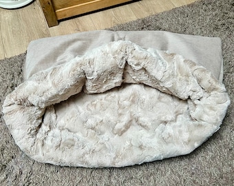 KUSCHELSACK RONALD beige aus Cord mit Wellen-Plüsch,  Schlafsack, Hundekorb, Hundebett, Hundehöhle