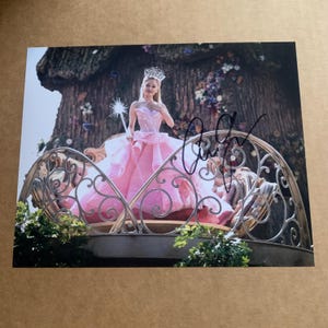 Ariana Grande Signed Wicked Movie Glinda 8x10 Photo