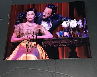 セール中…リア・ミシェル直筆サイン入り超大型写真…Lea Michele リア・ミシェルのサイン入り 8x10 グリー レイチェル・ベリー
