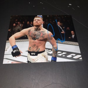 Connor McGregor signiert UFC Fighter 8x10 Foto C