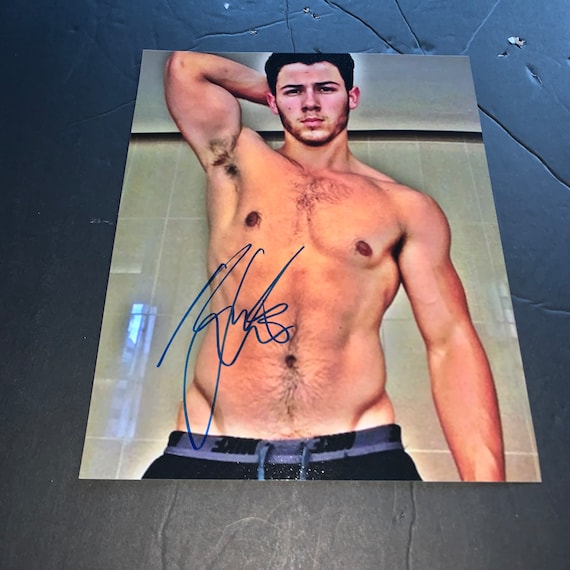 ニック・ジョナス直筆サイン入り写真…Nick Jonas…ジョナス・ブラザーズ Amazon.co.jp: ニックジョナス直筆サイン入り写真…Nick Jonas