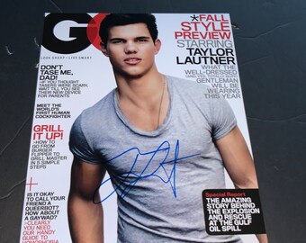 Taylor Lautner Signed GQ Magazine Cover Jacob Black Twilight 8x10 Photo