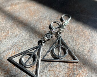 HP and the Deathly deadly secret Hog warts Hallows Hedwig classic spotted Owl evil eye chrome black glass stainless steel leverback Earrings