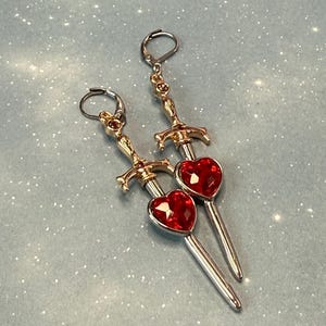 The Legend of Zelda Links Classic Sacred Sword W/Rich True Ruby Red Heart/Knight King Arthur Excalibur stainless Steel Leverback earrings