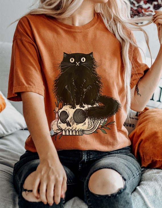 Halloween cat shirt womens hotsell