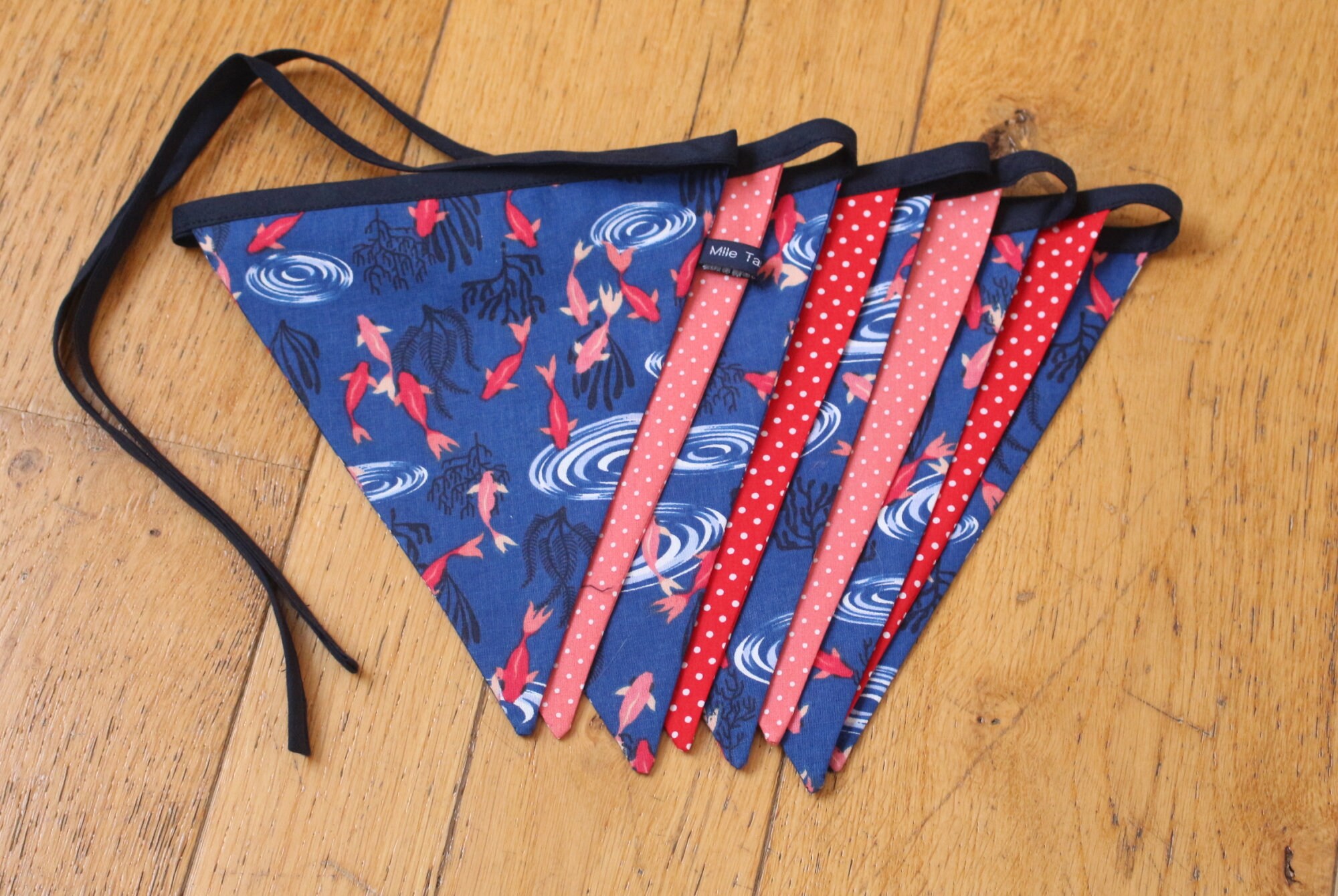 Guirlande de Fanions Multicolores