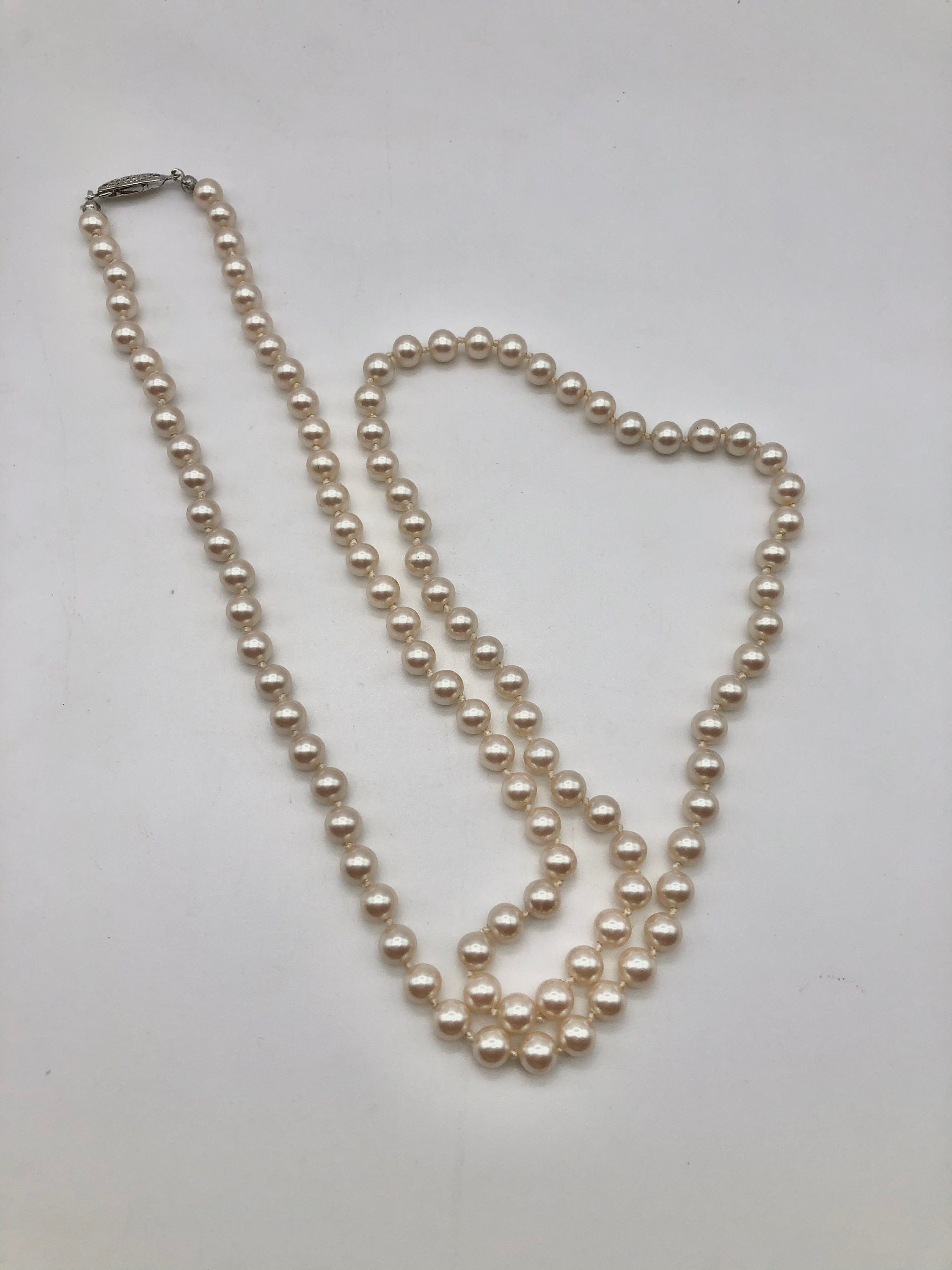 G silver pearl necklace deals