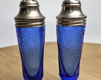 Hazel Atlas Royal Lace Cobalt Blue Shakers