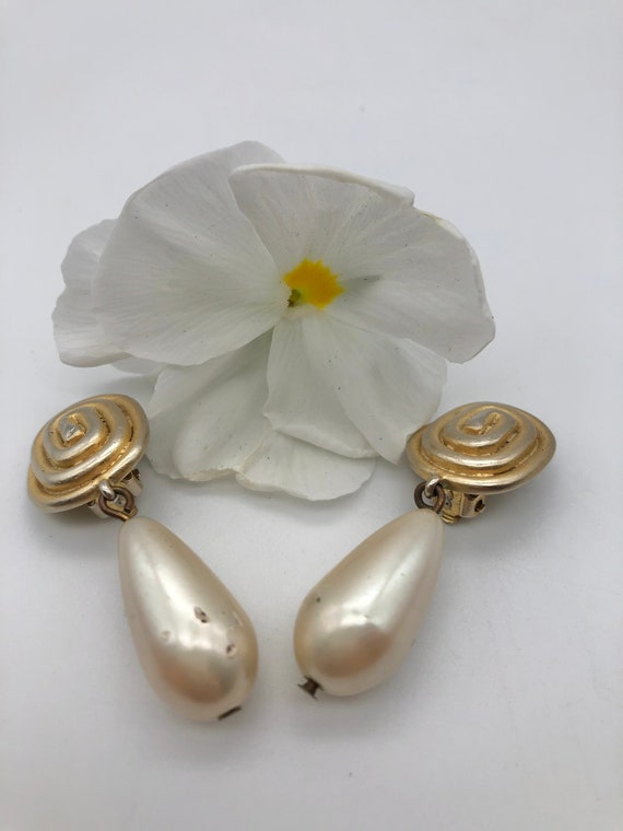 Erwin Pearl Clip On Dangle Drop Earrings - image 3