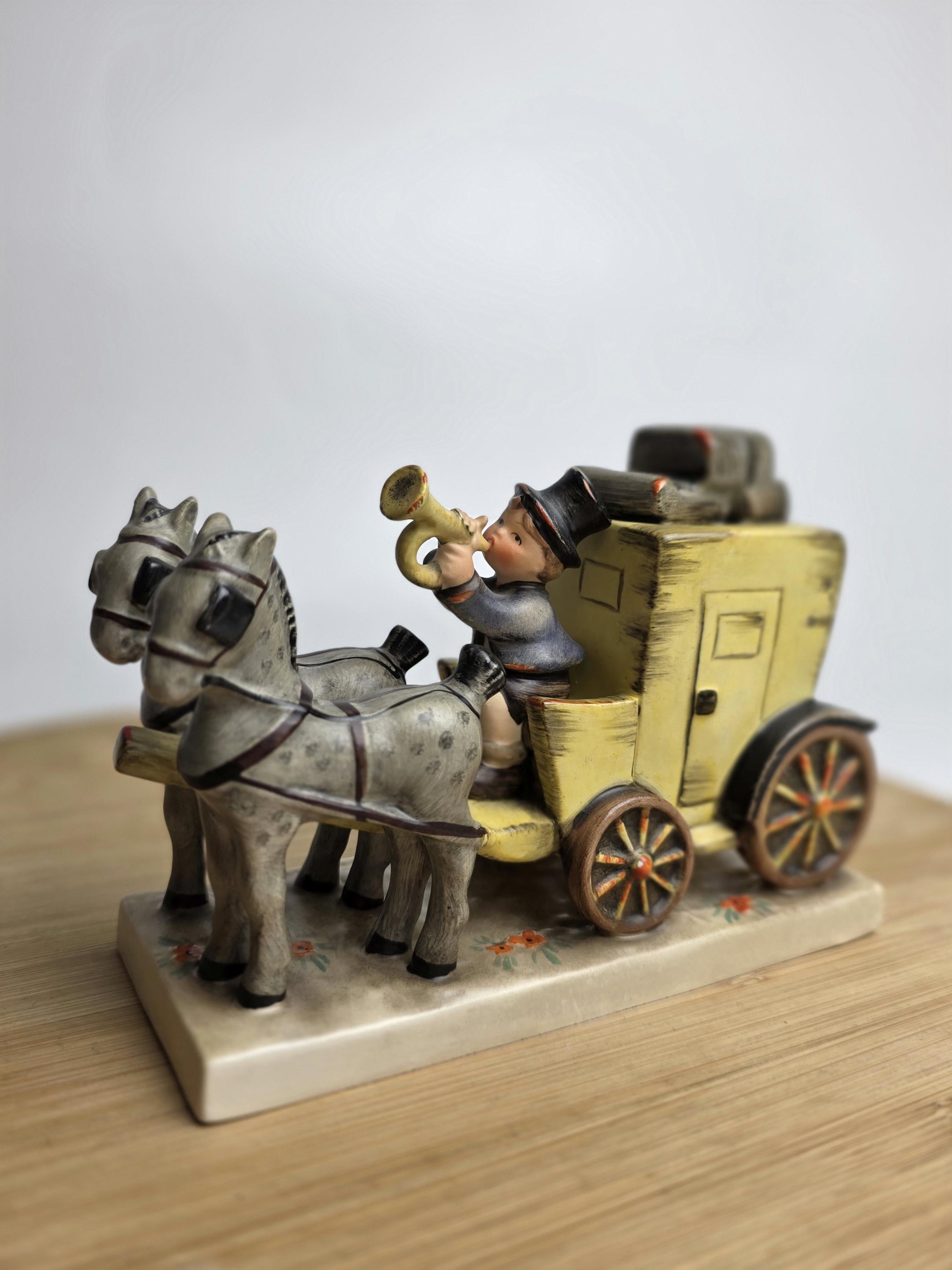 フンメル人形 The Mail is Here 郵便配達馬車 フンメル人形 The Mail is Here 郵便配達馬車