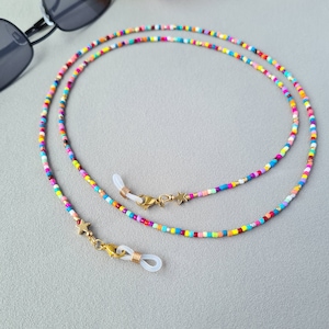 Colorful glasses chain