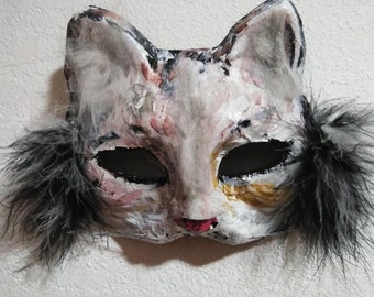 Masque de chat en papier mâché, ORIGINAL. Costume de chat, masque de chat fantastique, masque de mascarade, masque d'animal, masque de chat, masque de théâtre chat. masque de chat blanc et gris