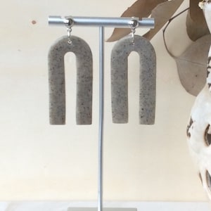 Shadi in Gray Granite