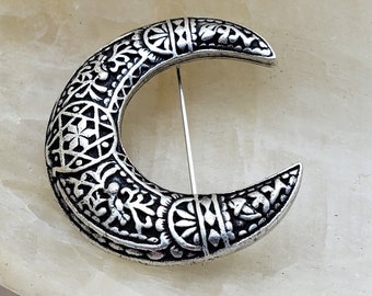 Crescent Moon Brooch - Tunisian Celestial Pin
