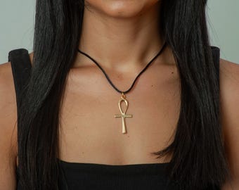 Egyptian Ankh Pendant Necklace - Gold Plated