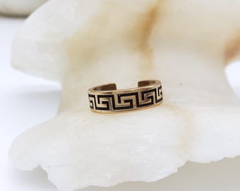 Classical Meander Adjustable Ring - Silver or Gold Plated