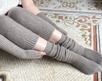Pure cashmere knee warmer/ Premium organic cashmere / Cozy warm / Luxurious sustainable / Made in Mongolia