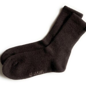 Organic Mongolian Yak Wool Socks – Cushioned, Breathable, for Outdoor Adventure & Indoor Comfort image 2