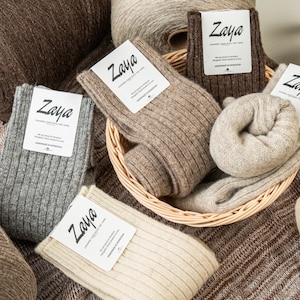 Luxurious Mongolian Sheep Wool Socks - Soft, Cozy, Breathable Cold Weather Essentials, Ideal Gift