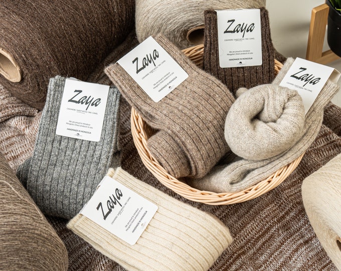 Organic Mongolian Sheep Wool Socks - Natural, Breathable, Soft Fiber