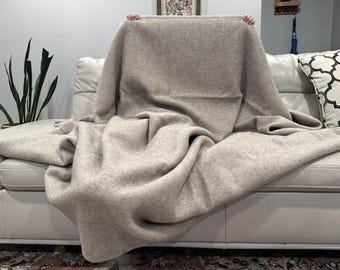 Manta extragrande 100% lana de yak – Textil para el hogar natural, orgánico, transpirable y lujosamente cálido – Hecho en Mongolia