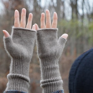 Pure cashmere fingerless mitten /Long cuff wrist warmer with thumb hole / Premium organic cashmere / Luxury gift