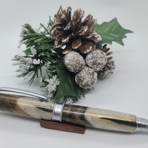Fiji Hybrid Handmade Rollerball Pen