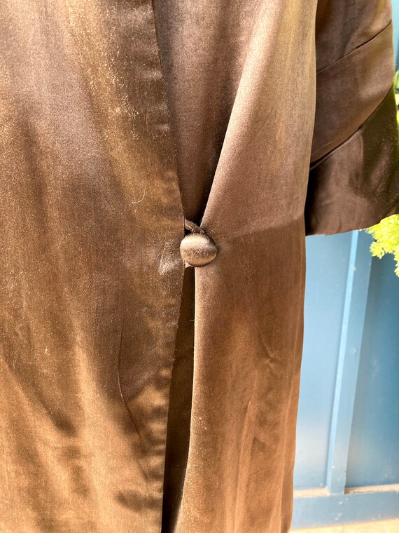 1920's Silk Coat - image 2