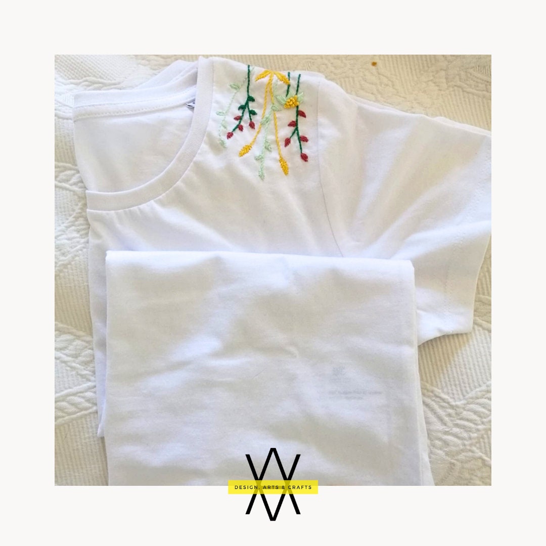 Handmade T-shirt Embroidery in a Hoop - Home Decor and Room Handmade T-shirt Embroidery in a Hoop - Home Decor and Room