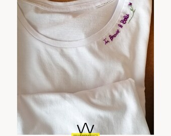 Handmade T-shirt Embroidery in a Hoop - Home Decor and Room Handmade T-shirt Embroidery in a Hoop - Home Decor and Room