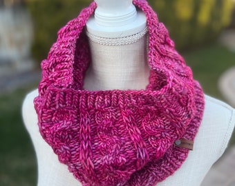 Unwind and Align Cowl Knit Pattern: Beginner Cable Knit (Digital)