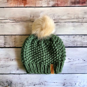 Women’s Green Semi-Slouchy Knit Hat With Pom | ChunkyWinter Hat | Wool Blend Hat | Christmas Gift for Her | Slouchy Beanie | Fall Knitwear