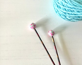 Floral Pink Knitting Needle Stitch Stoppers: Silicone Knit Accessories