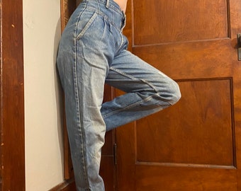 Vtg 80s Natchez high-waisted Western Jeans. Distressed, patched, Indigo dyed, size 10