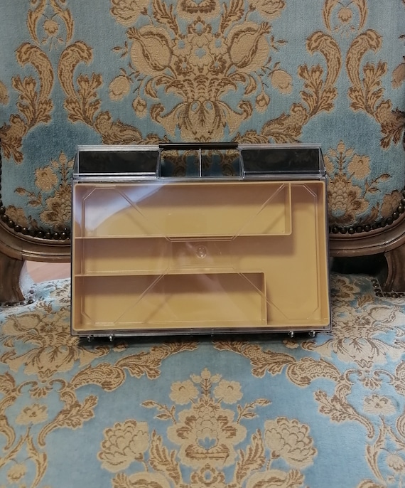 Retro Portable Plastic Case for Random Stuff, Jew… - image 1