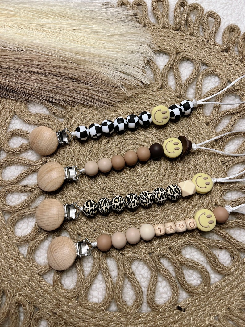 Personlig napphållare | Boho Happy Face, Anpassat barnnamn bild 8