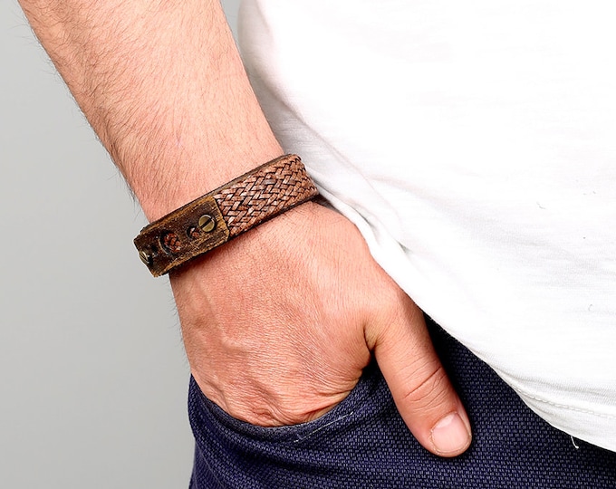 Personalised leather bracelet, Braided Leather bracelet, mens bracelet, Engraved leather cuff, Men's cuff, Leather wristband, Gift for him