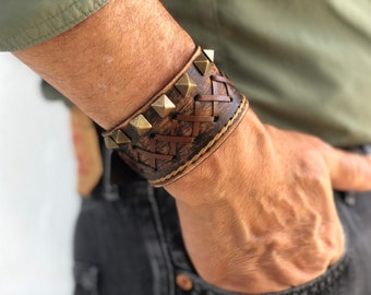 Leather cuff, Studded leather bracelet, Handmade leather, Gift for him, Men leather bracelet, Women bracelet,