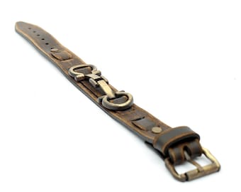 Handmade Brown Leather Bracelet with Horseshoe Clasp