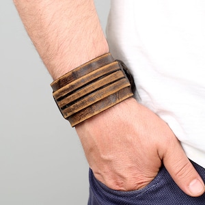 Handmade leather cuff, Men&#39;s bracelet, Leather cuff for men, mens bracelet, Leather bracelet, Distressed brown leather, Gift for him